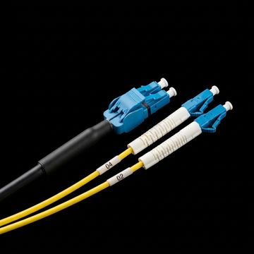 Special fibre connectors and assemblies, photo 1 of 15